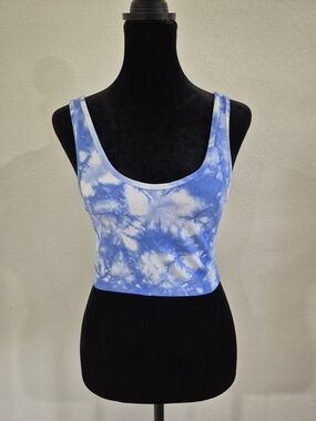No Boundaries Blue and White Tie-Dye Ribbed Crop Tank